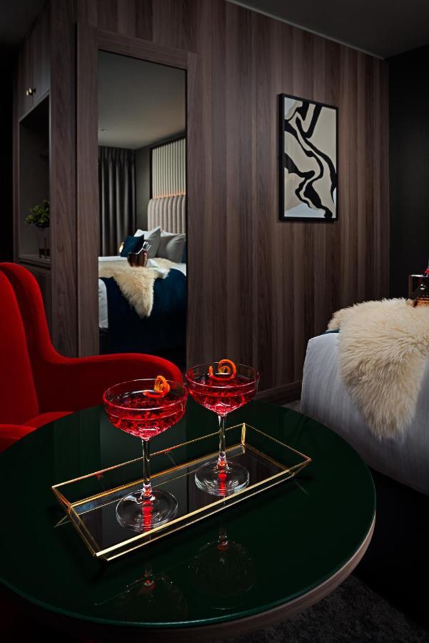 Limerick Junction The Savoy Hotel מראה חיצוני תמונה A room at the hotel