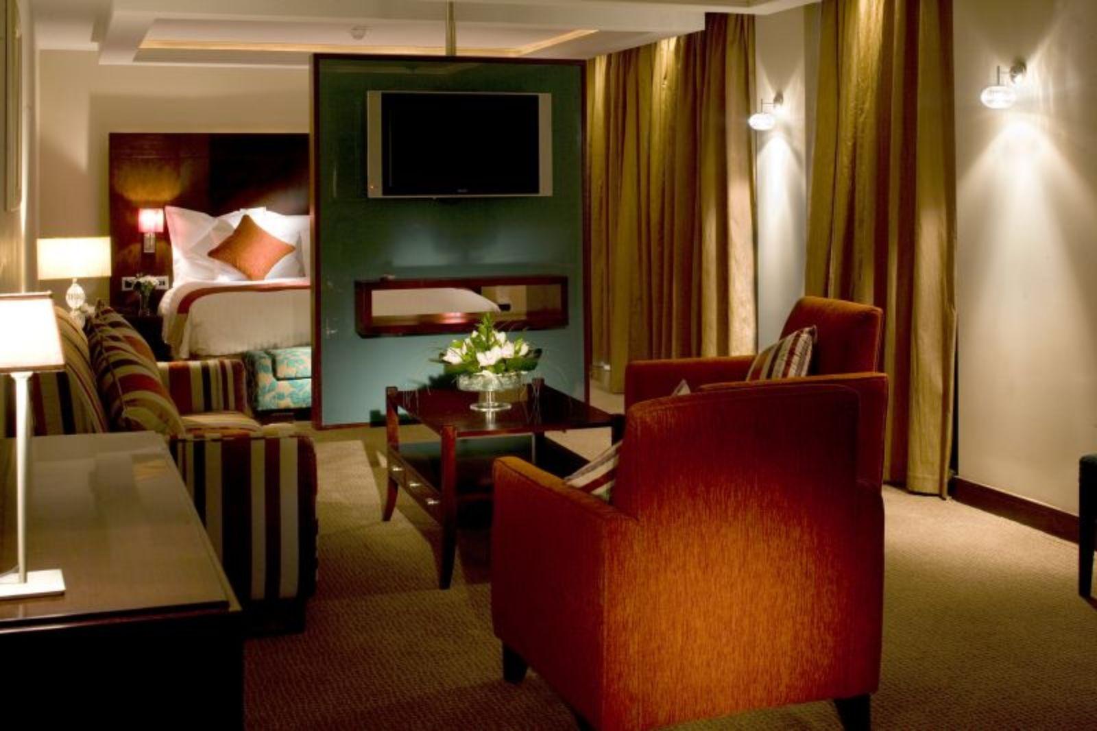 Limerick Junction The Savoy Hotel מראה חיצוני תמונה A suite at the InterContinental London