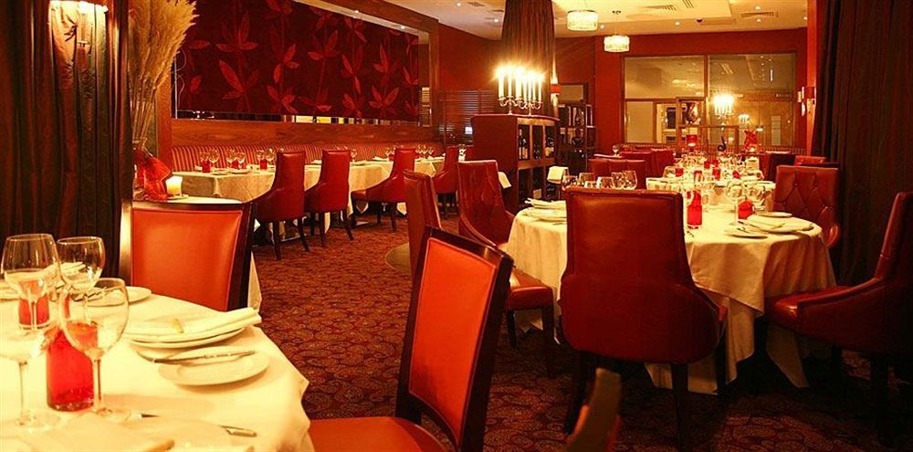 Limerick Junction The Savoy Hotel מראה חיצוני תמונה Interior of the restaurant